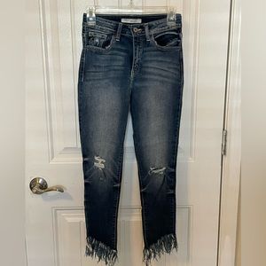 Kancan ankle length frayed jeans size 25.
